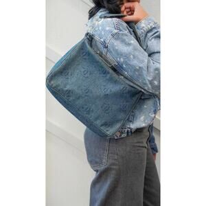 Chanel CC Denim Hobo Vintage Blue Shoulder Bag